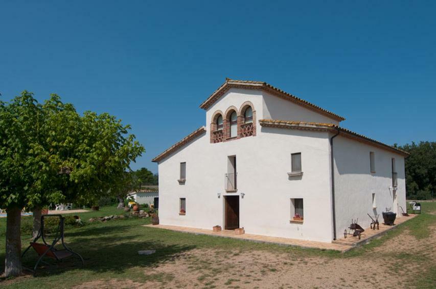 Simon Country house